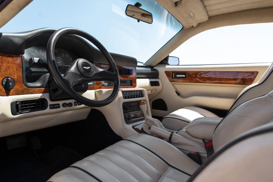 Интерьер Aston Martin Virage 1990 года  (NA) (фото 25 из 52)